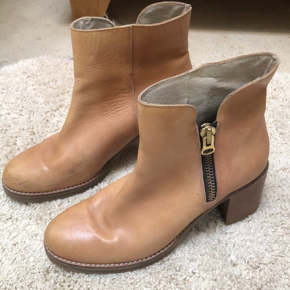 MTNG brown leather block heeled booties, 9